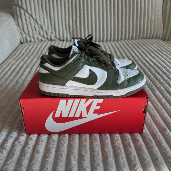 Nike Dunk Low Medium Olive (W) - Picture 2 of 9